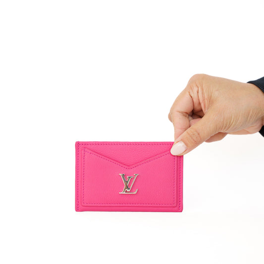 Louis Vuitton Lockme Card Holder in Pink Leather 290126B26
