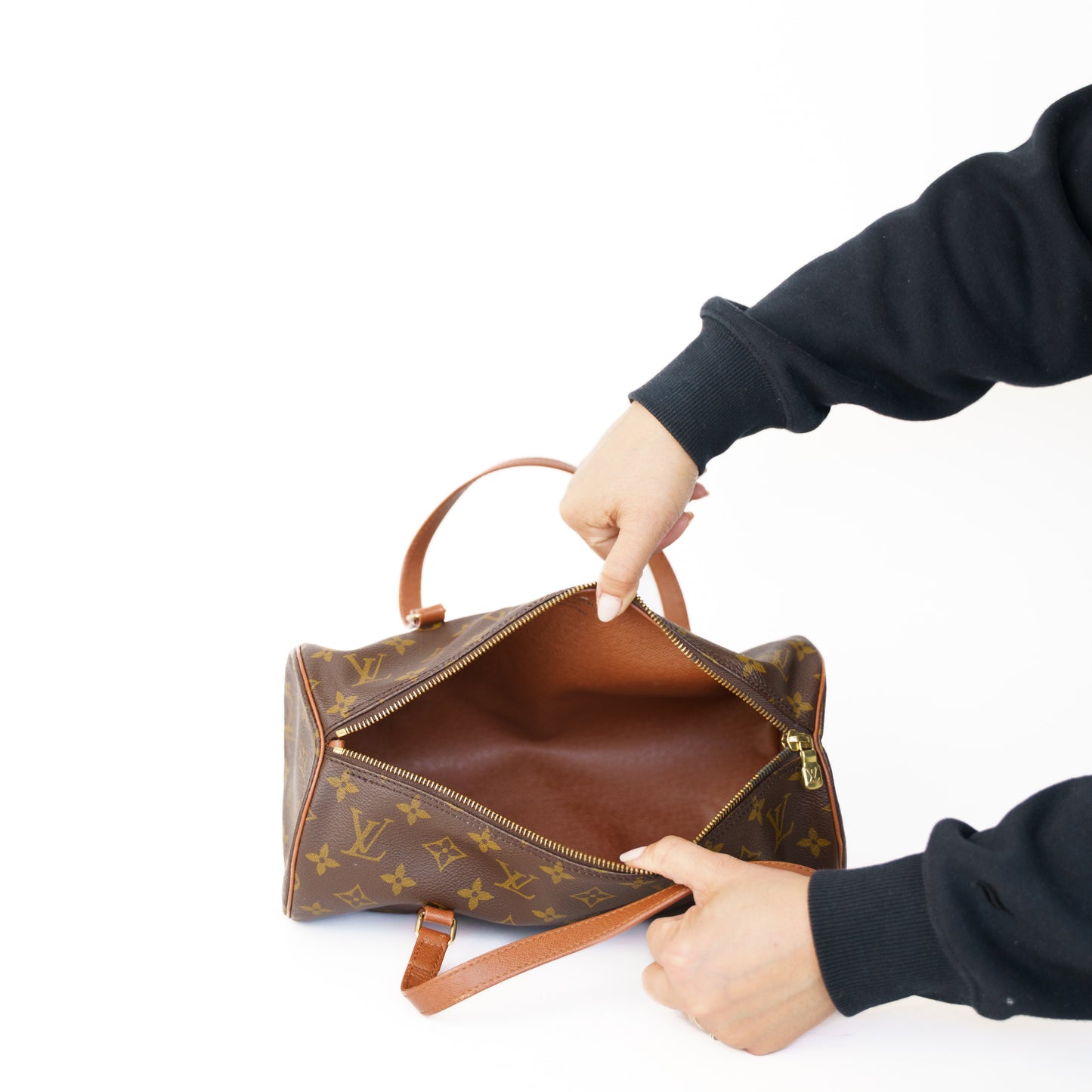 Louis Vuitton Papillon 30 in Monogram NO0944 290126B28