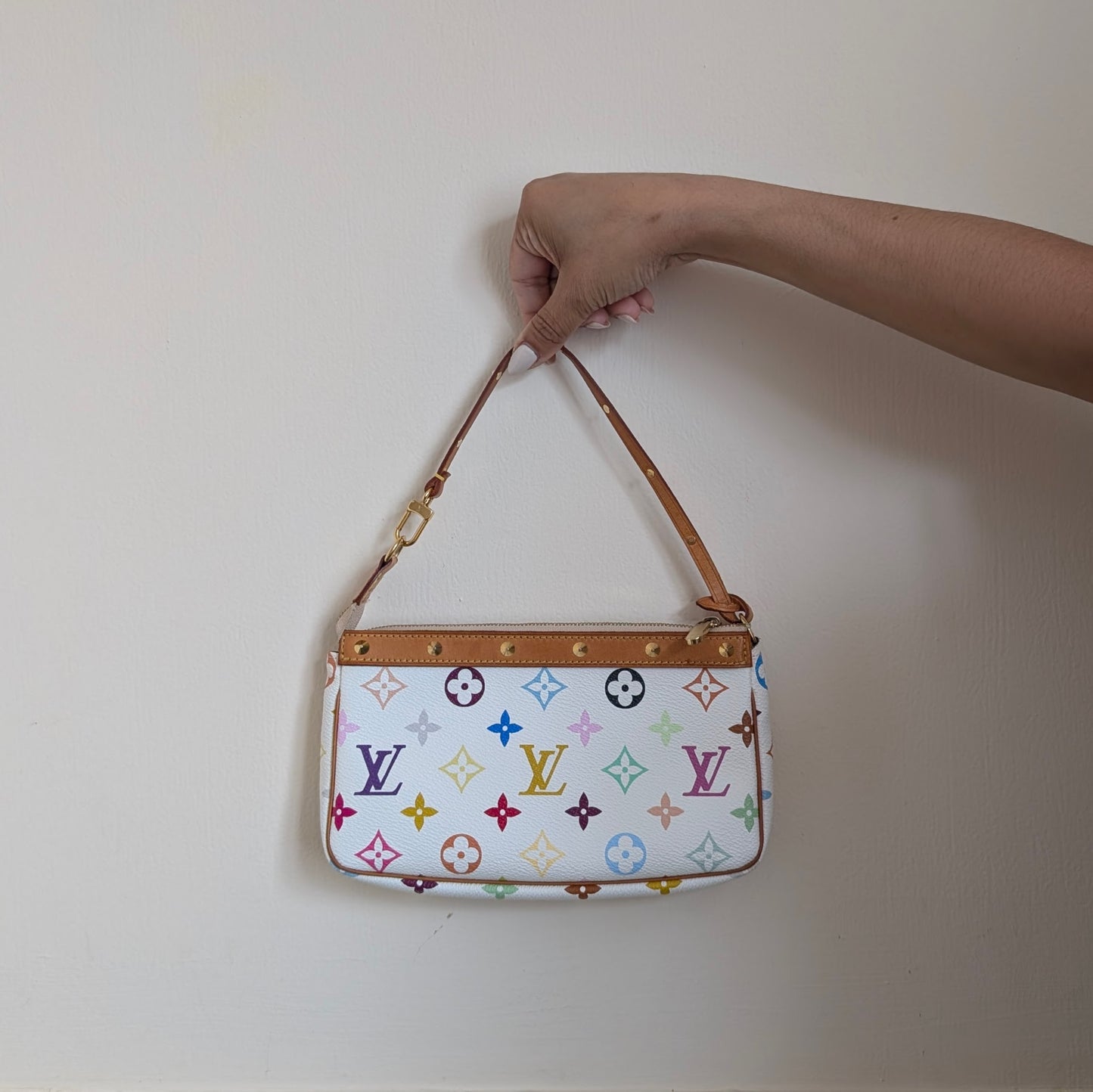 Louis Vuitton Pochette Accesoires in White Murakami 030626A01