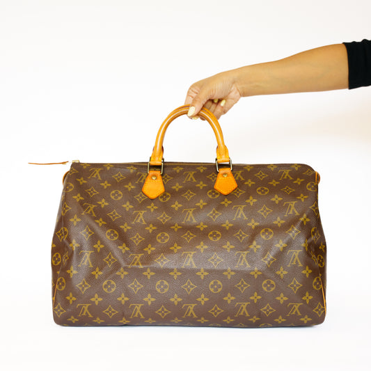 Louis Vuitton 1988 Speedy 40 in Monogram Canvas VI882