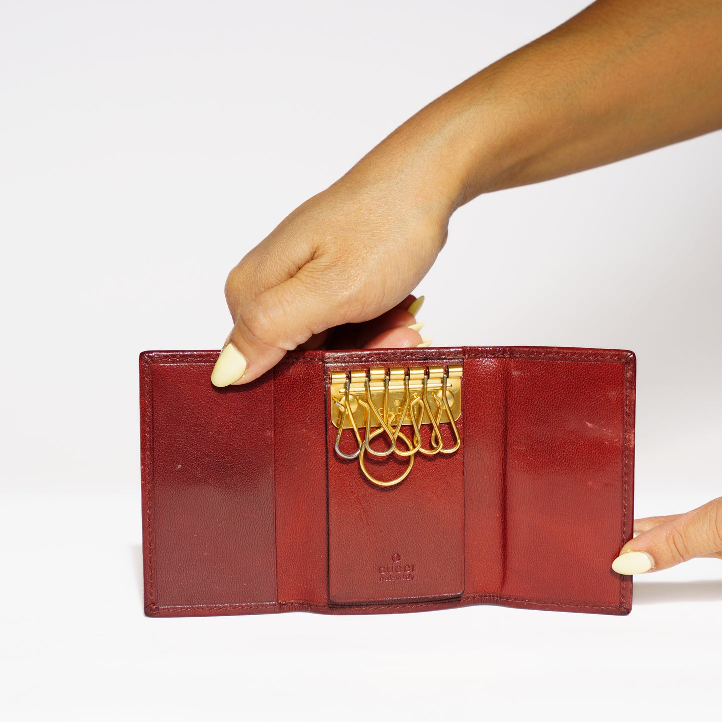 Gucci 6 Key Holder in Dark Burgundy Leather