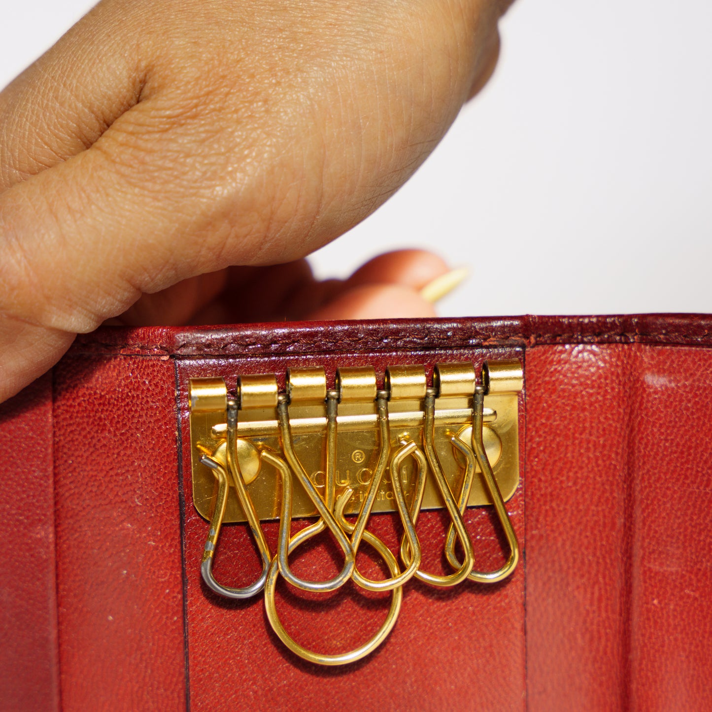 Gucci 6 Key Holder in Dark Burgundy Leather
