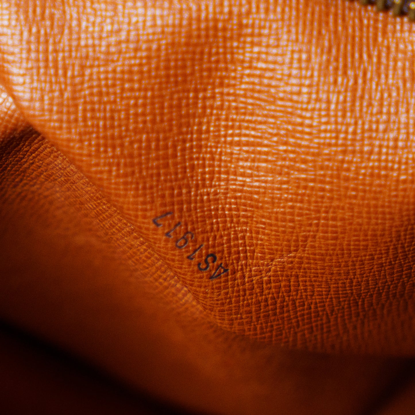 Louis Vuitton 1997 Monogram Bolougne PM Shoulder Bag AS1917