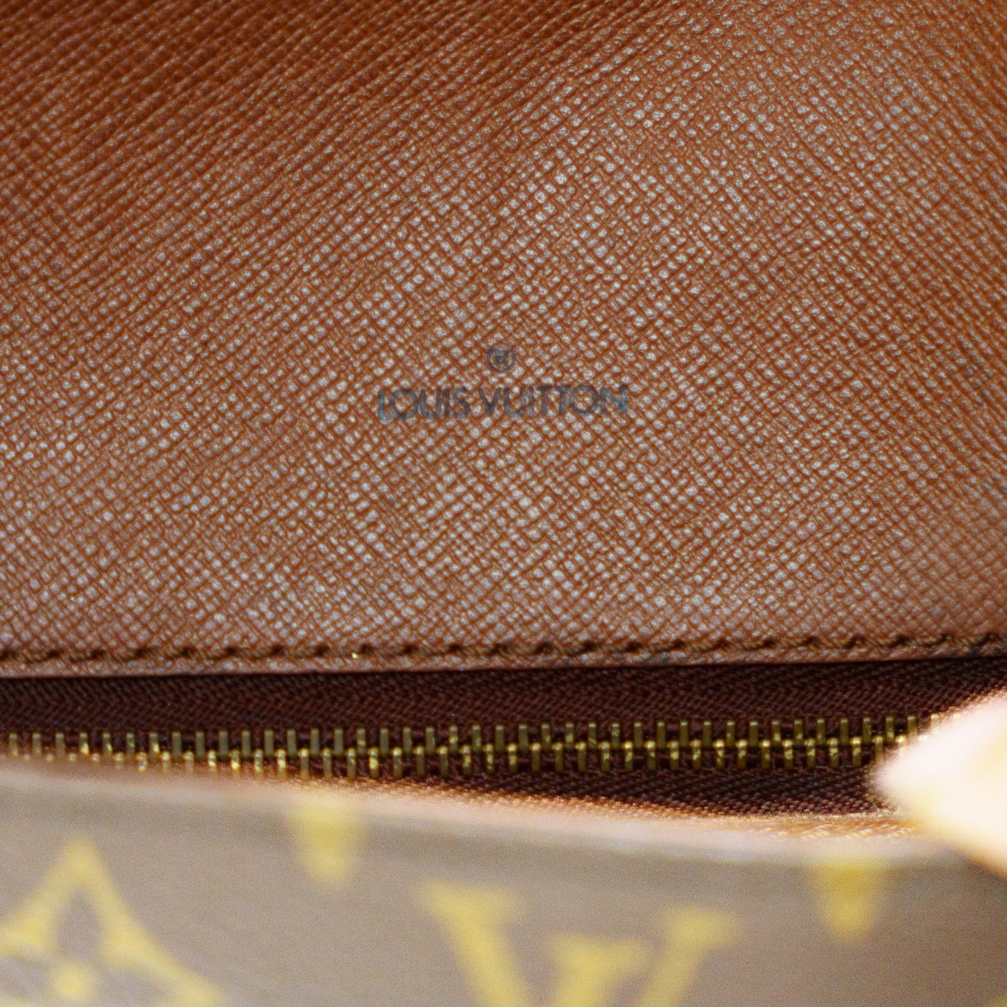 Louis Vuitton Monogram Saint Cloud  GM Crossbody 081025B234