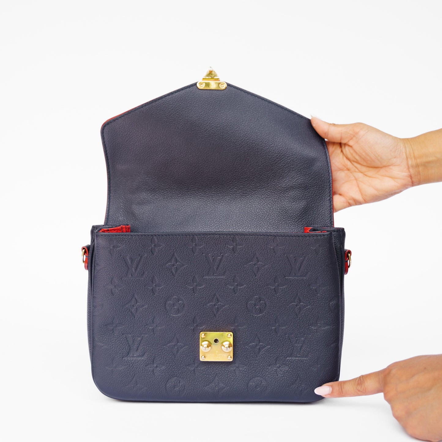 Louis Vuitton 2019 Pochette Metis in Marine Rouge Empreinte Leather  AR2129
