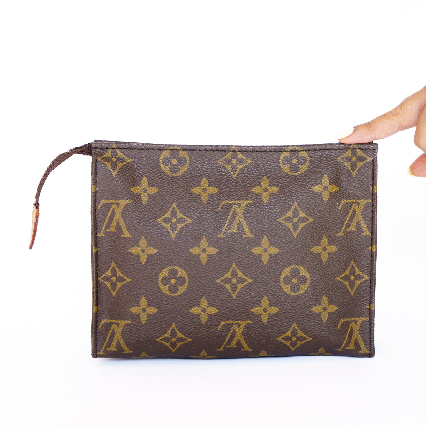 Louis Vuitton 1989 Monogram Toiletry Pouch TH8911