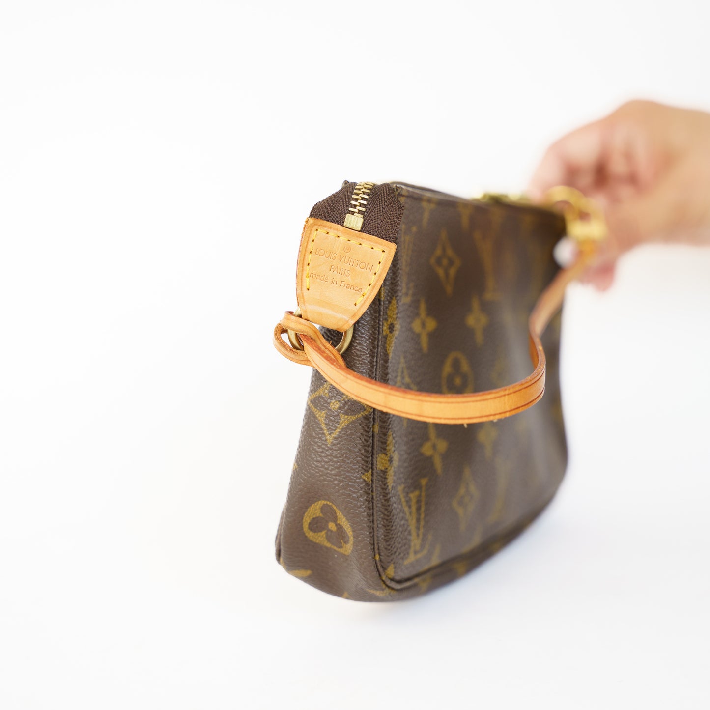 Louis Vuitton Pochette Accessoires in Monogram Canvas VI0011 050526B02