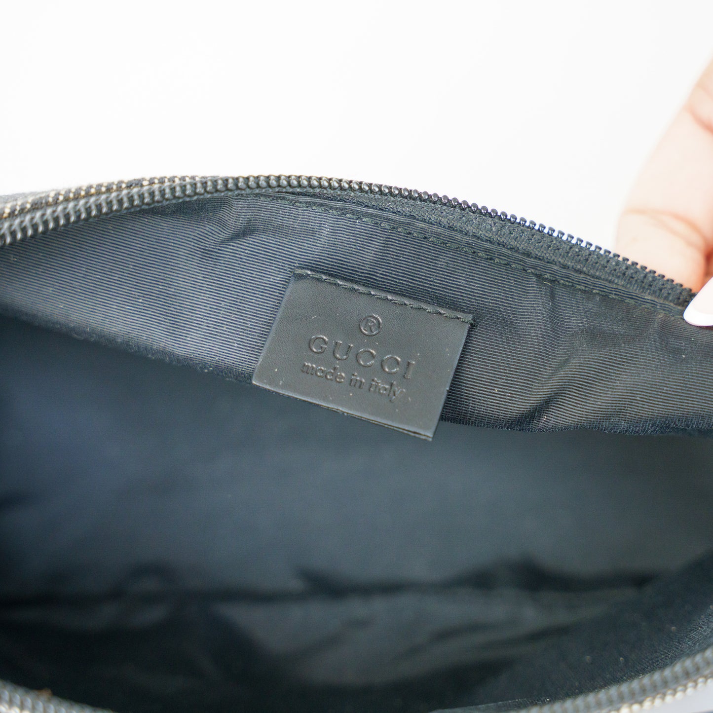 Gucci Canvas Black Boat Bag 050526A02