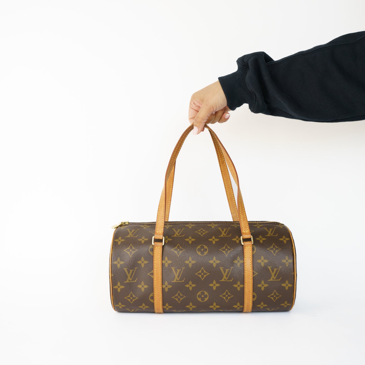 Louis Vuitton Papillon 30 in Monogram 050526Z02