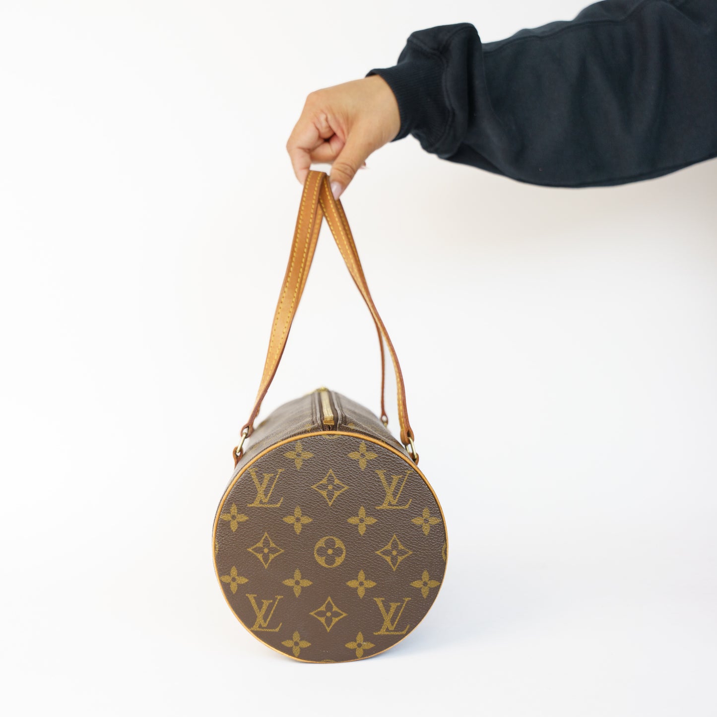 Louis Vuitton Papillon 30 in Monogram 050526Z02