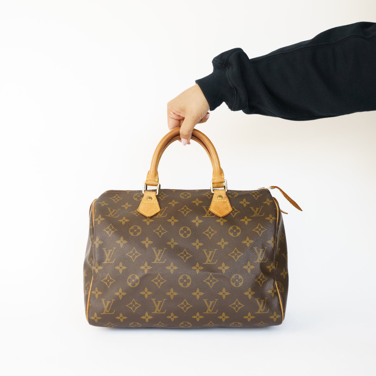 Louis Vuitton Speedy 30 in Monogram TH0060 050526X02