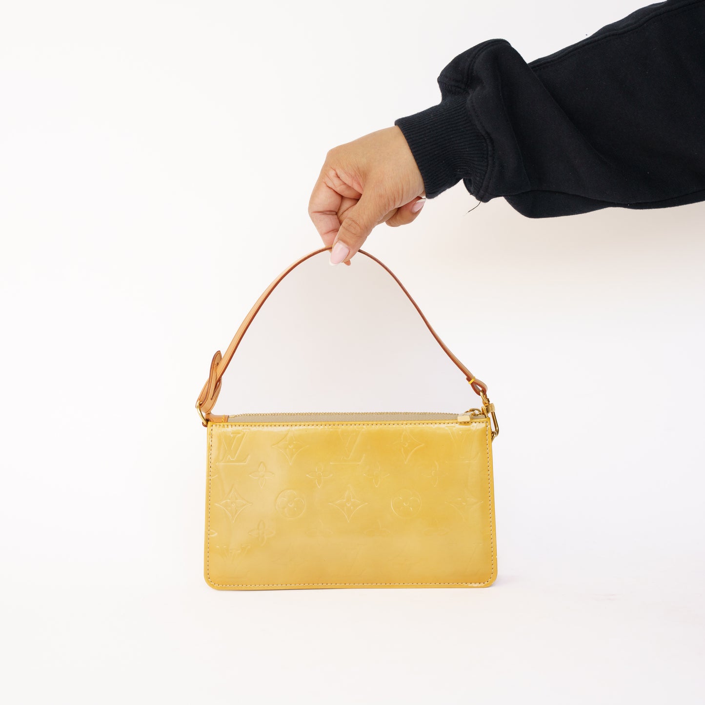 Louis Vuitton Lexington Pochette Vernis in Yellow VI0031 050526X03