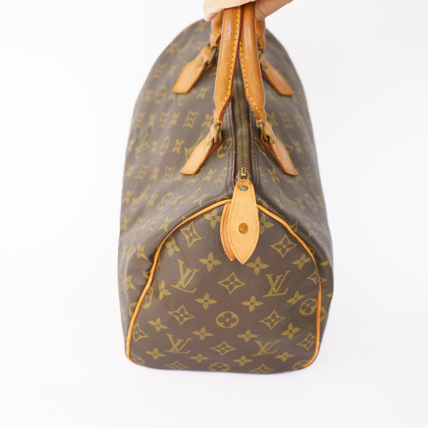 Louis Vuitton Speedy 30 in Monogram  843 MB 050526X05