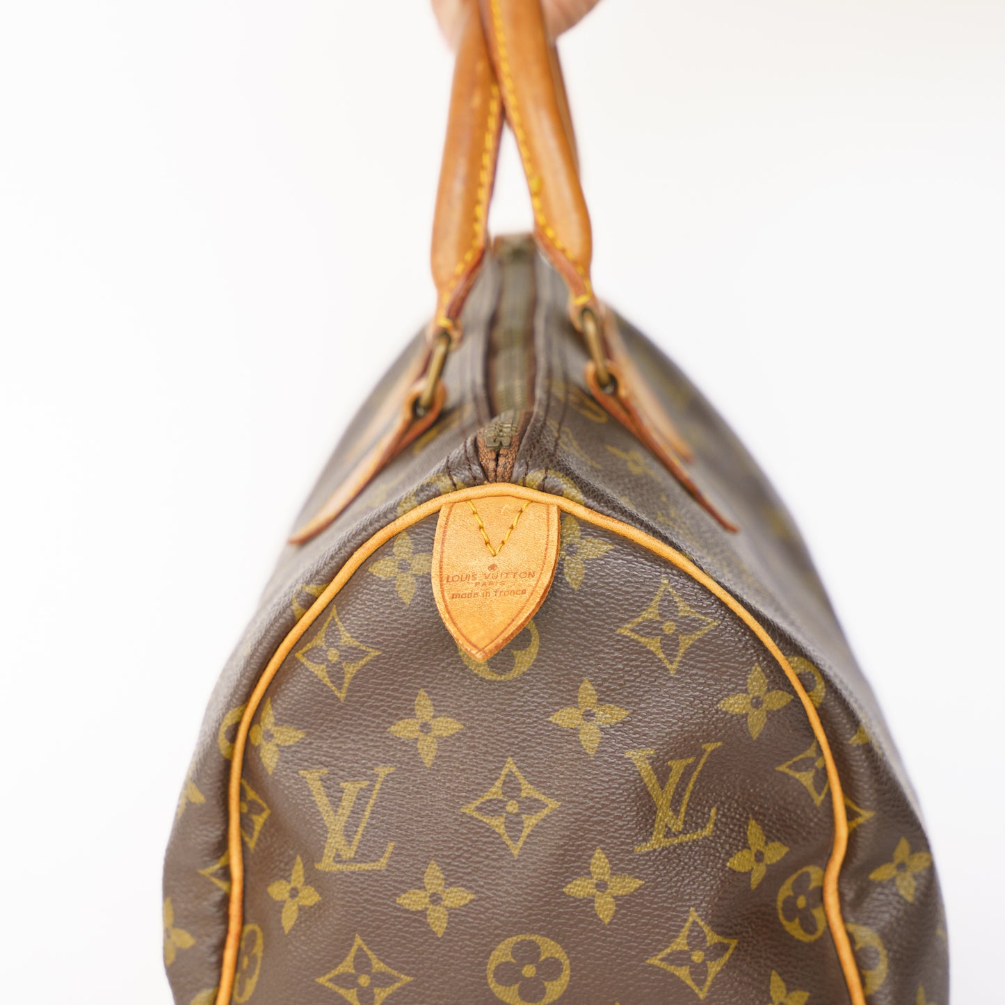 Louis Vuitton Speedy 30 in Monogram  843 MB 050526X05