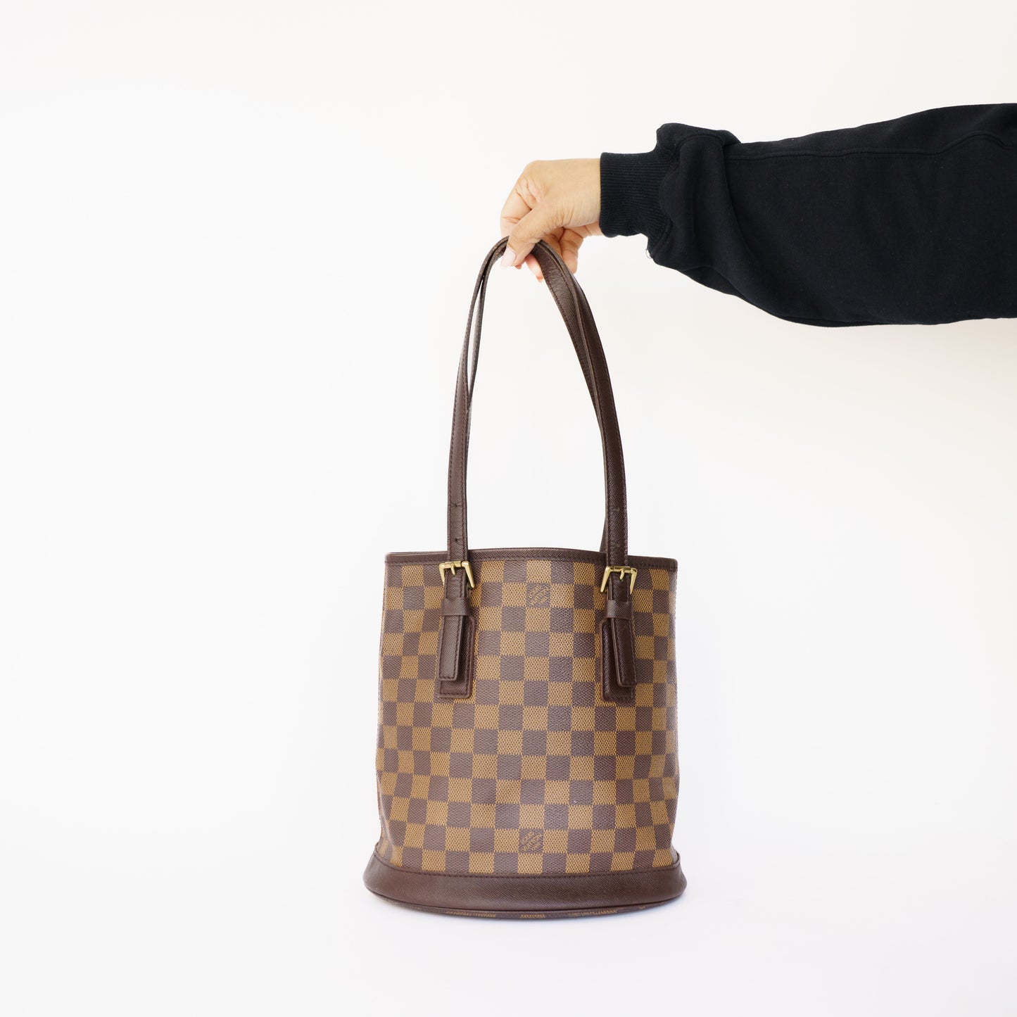 Louis Vuitton Bucket PM Bag in Damier Ebene 050526A12