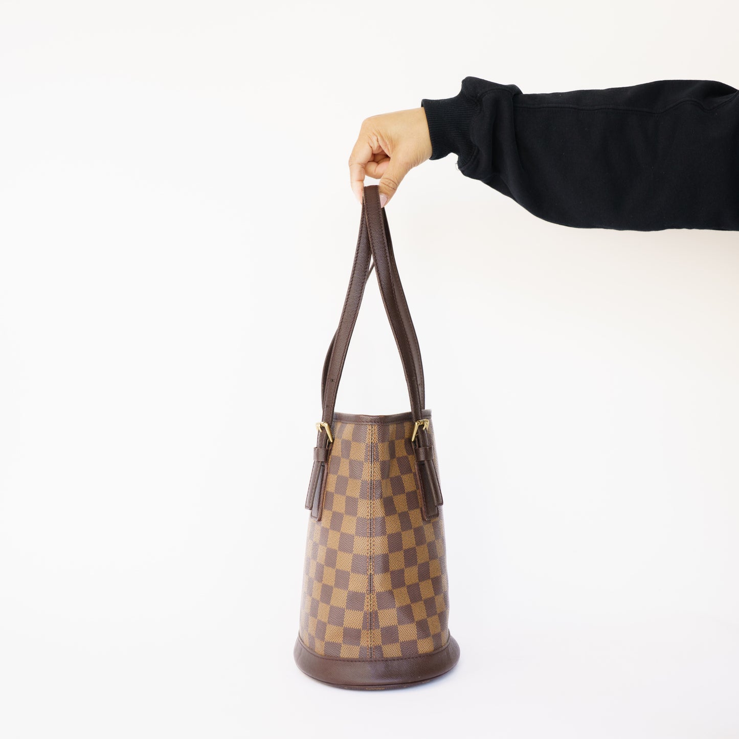 Louis Vuitton Bucket PM Bag in Damier Ebene 050526A12