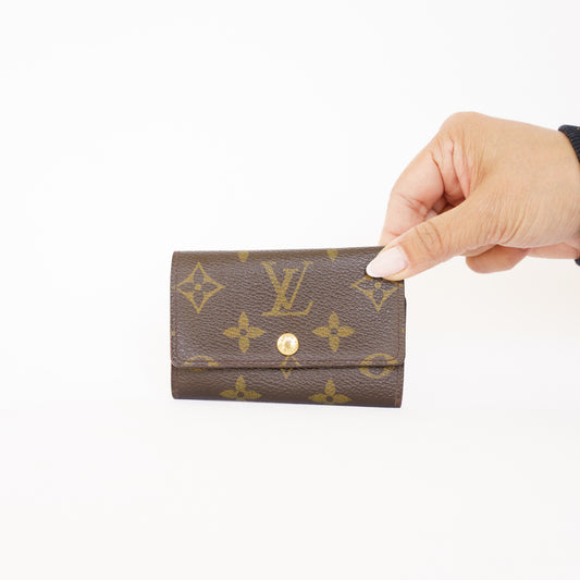 Louis Vuitton 6 Key Holder in Monogram 050526B17
