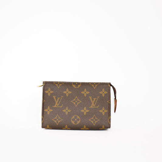 Louis Vuitton Toiletry Pouch 15 Monogram 050526Z30