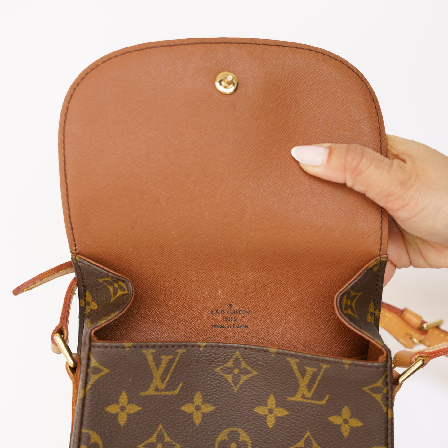 Louis Vuitton Saint Cloud PM Crossbody 050526Z12