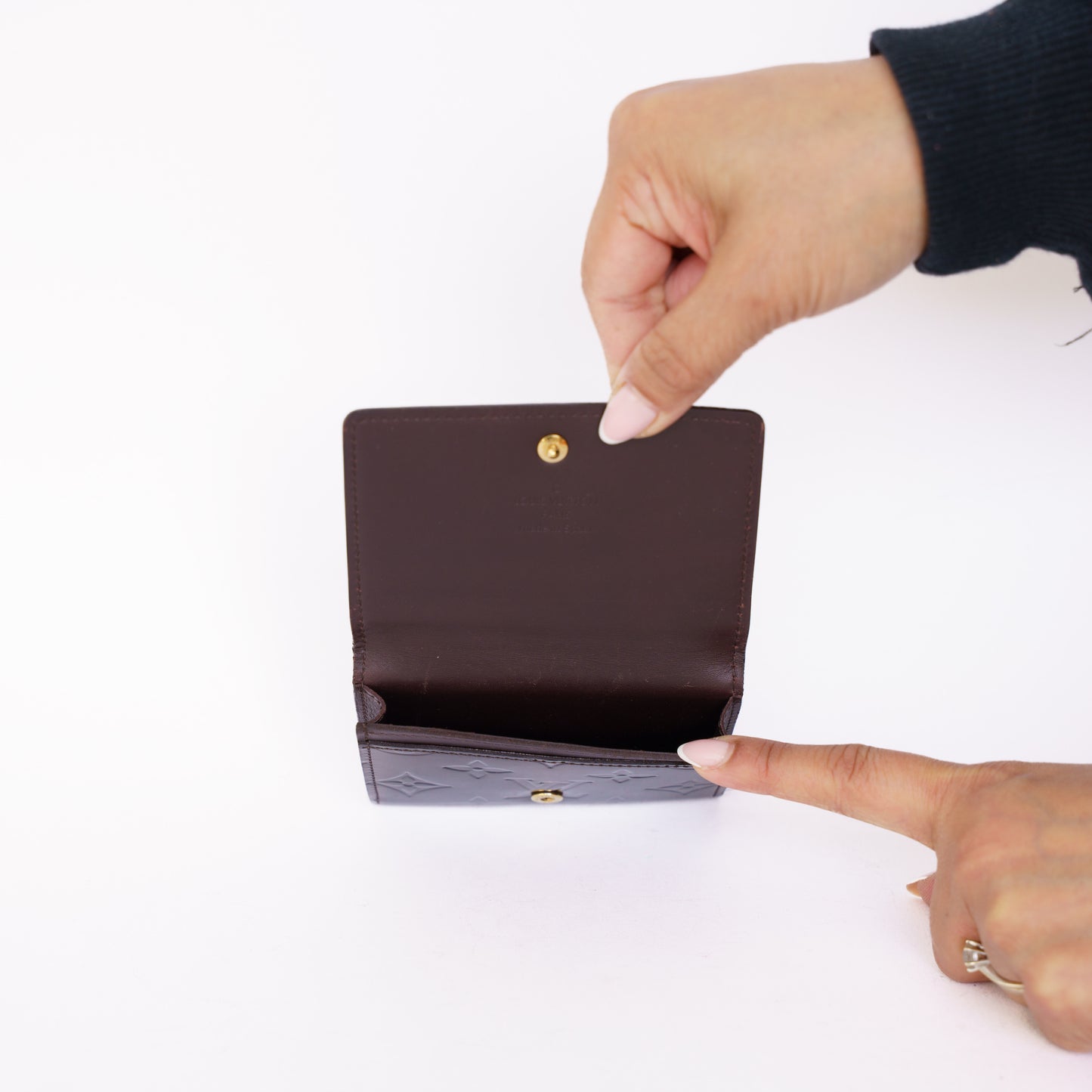 Louis Vuitton Business Card Holder in Vernis Amarante 050526A10