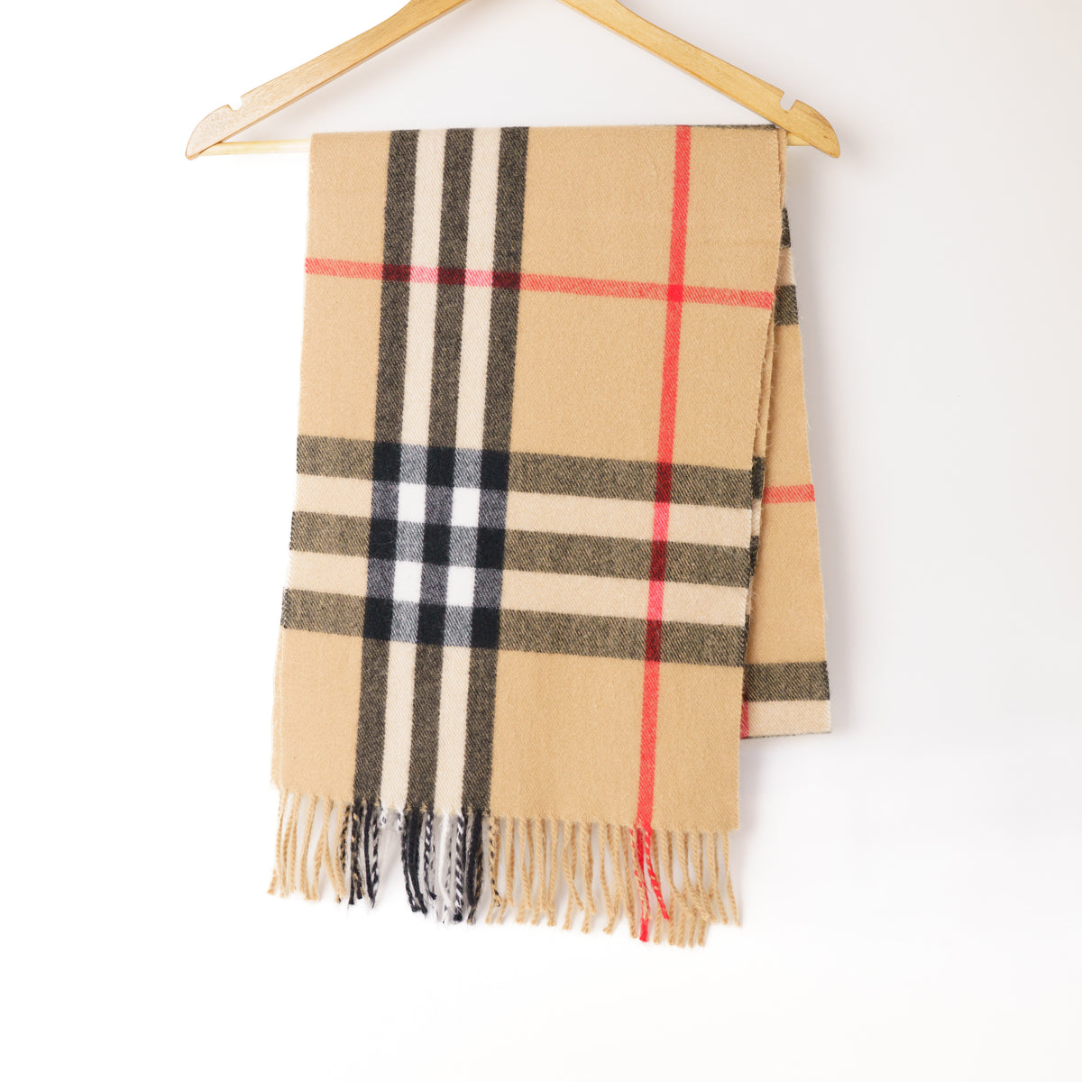 Burberry Cashmere Beige Check Scarf 050226A22