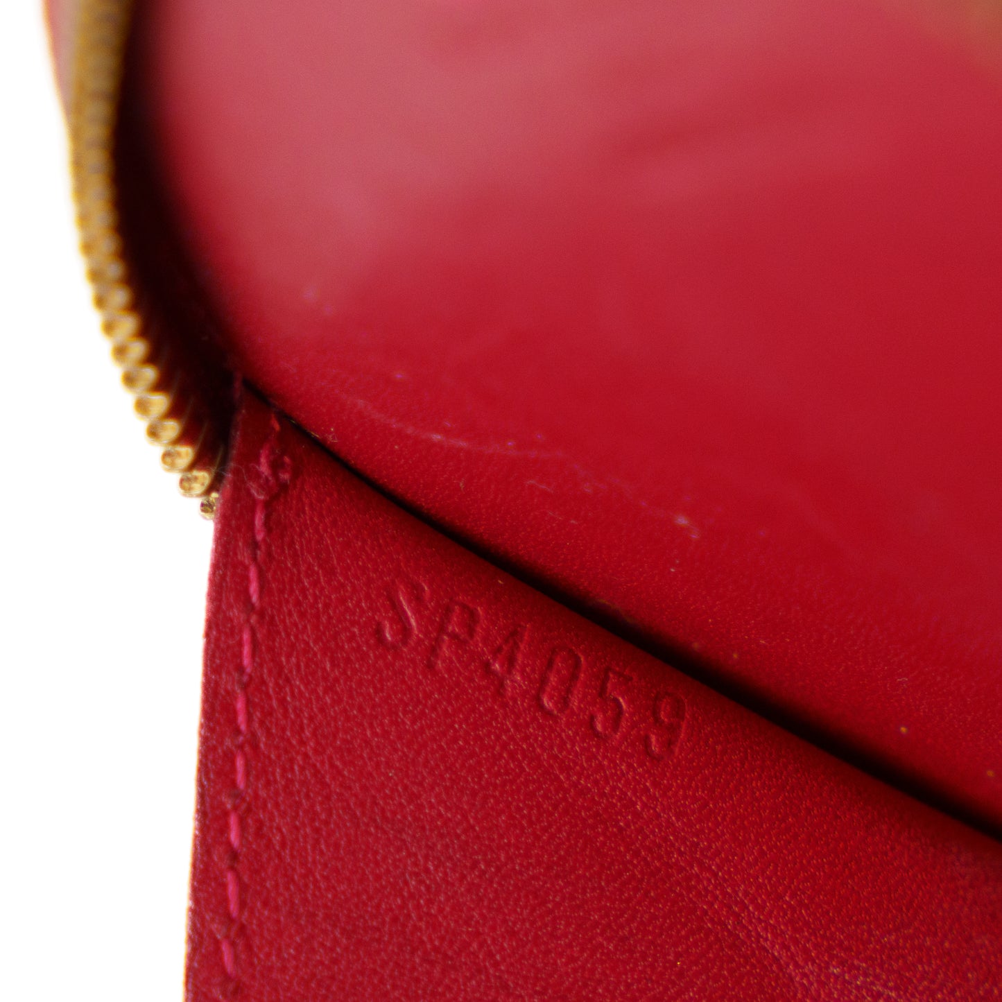 Louis Vuitton Porte Monnaie Chapeau Coin Purse in Pomme d’Amour Red Vernis 050226C63