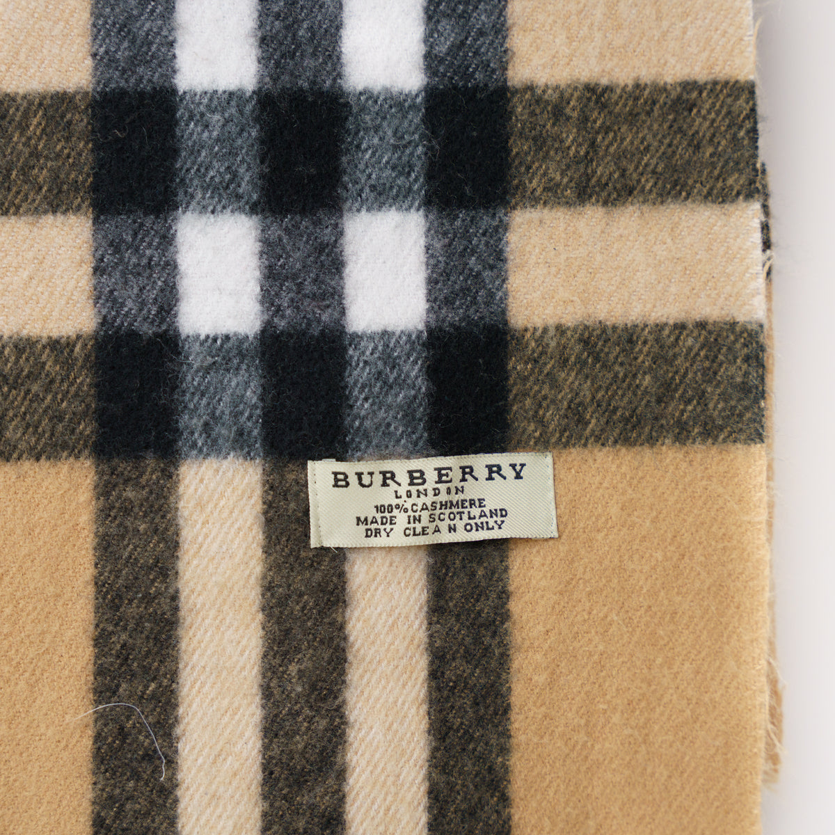 Burberry Cashmere Beige Check Scarf 050226A22