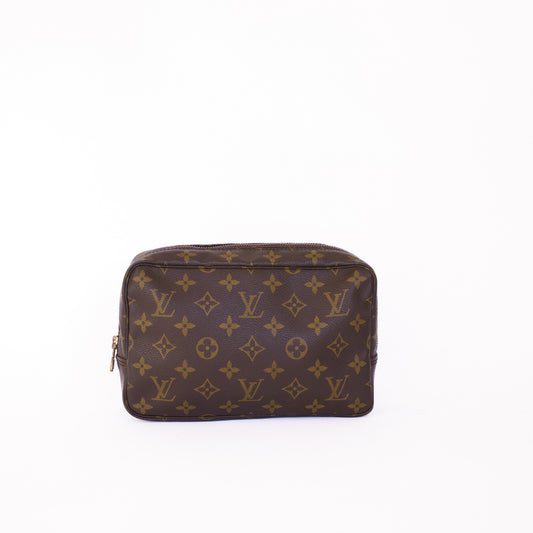 Louis Vuitton 1991 Trousse 23 in Monogram 050326N24