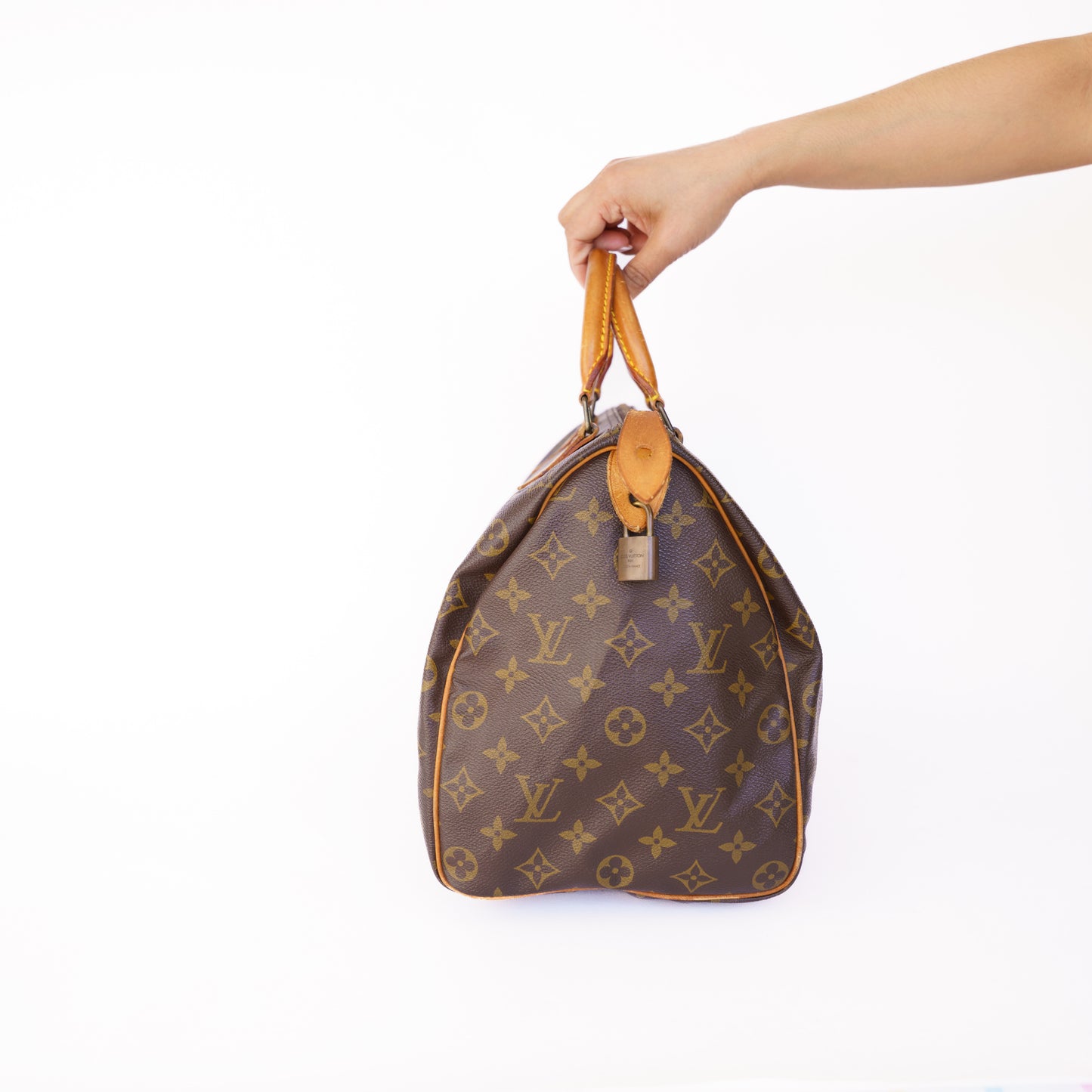 Louis Vuitton Speedy 35 in Monogram MB0930 050326B23