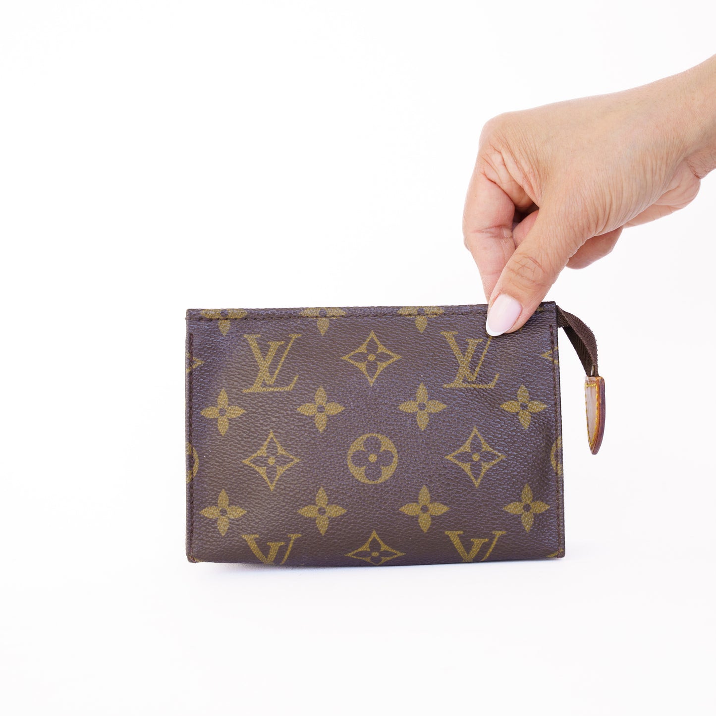 Louis Vuitton 1989 Toiletry Pouch 15 in Monogram 050326N07