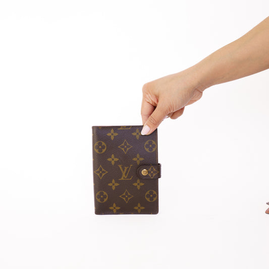 Louis Vuitton Agenda PM in Monogram CA0013 050326N06