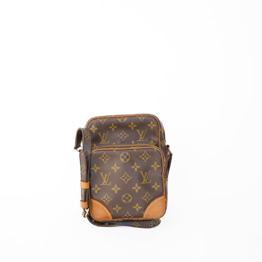 Louis Vuitton Amazon Monogram TH0070 050326B11