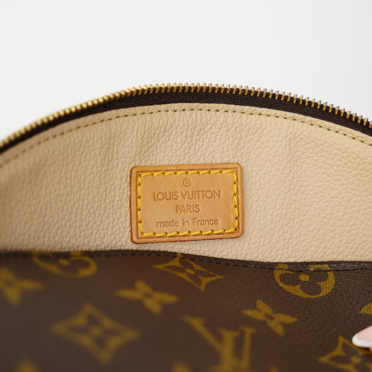 RARE Louis Vuitton 2002 Trousse Demi Ronde Cosmetic Pouch 061026A13