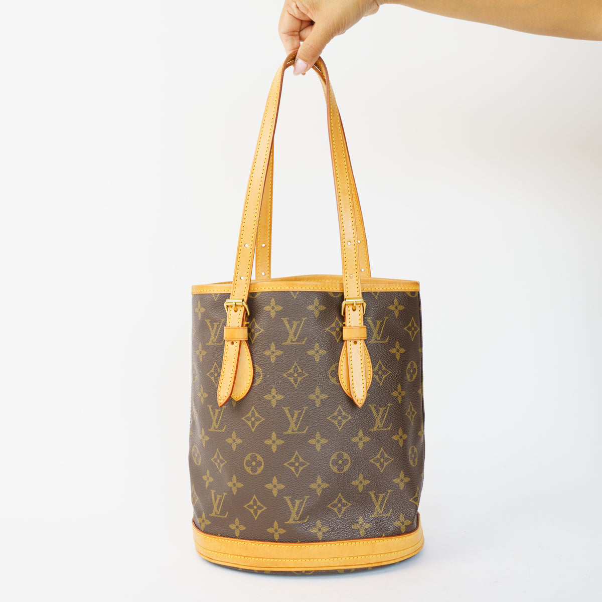 Louis Vuitton 2001 Petit Marais Bucket Bag in Monogram 061026A15