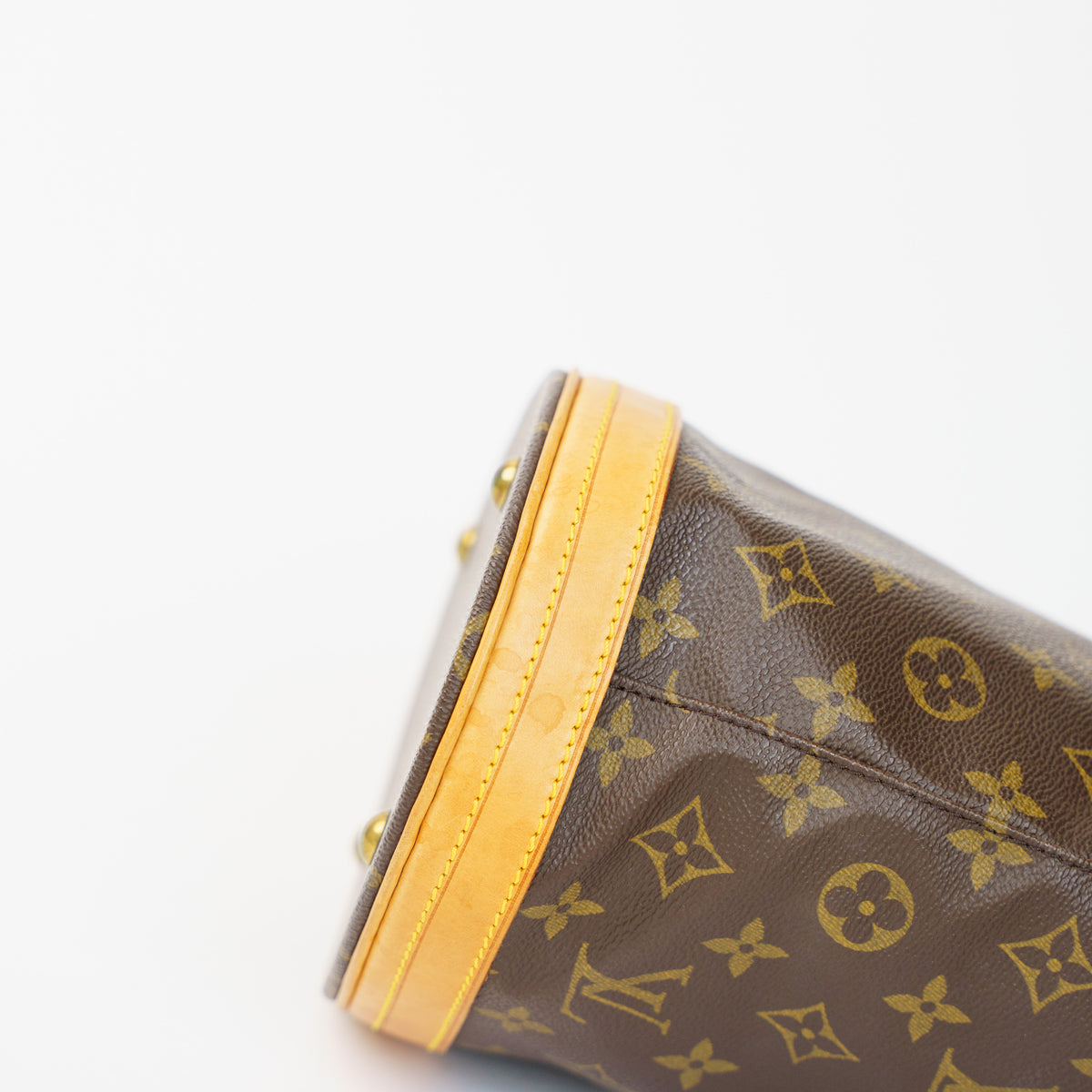 Louis Vuitton 2001 Petit Marais Bucket Bag in Monogram 061026A15