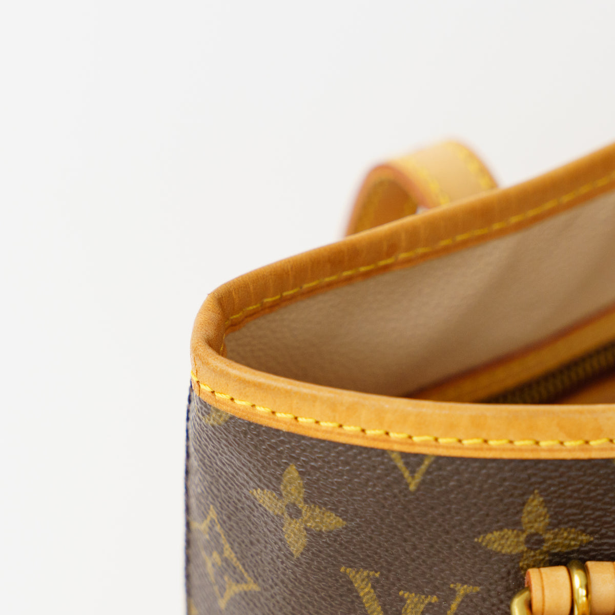 Louis Vuitton 2001 Petit Marais Bucket Bag in Monogram 061026A15