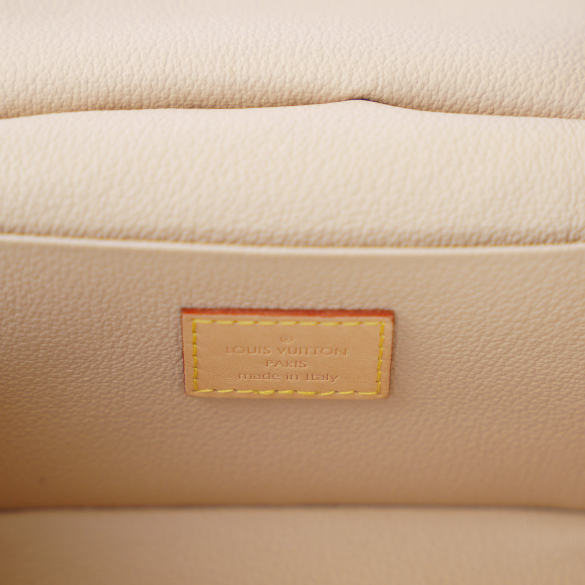 Louis Vuitton Nice Mini Monogram Canvas Cosmetic Makeup Bag 061026A20
