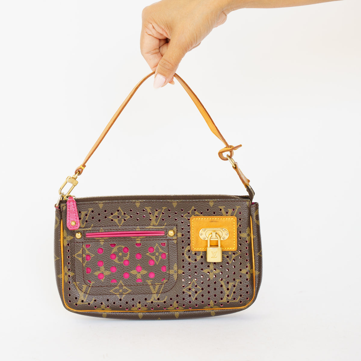 Louis Vuitton 2006 Perforated Pochette Accesoires 061026P17