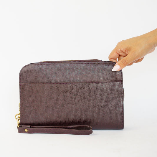 Louis Vuitton 1998 Orsay Clutch in Burgundy Taiga Leather 061026P12