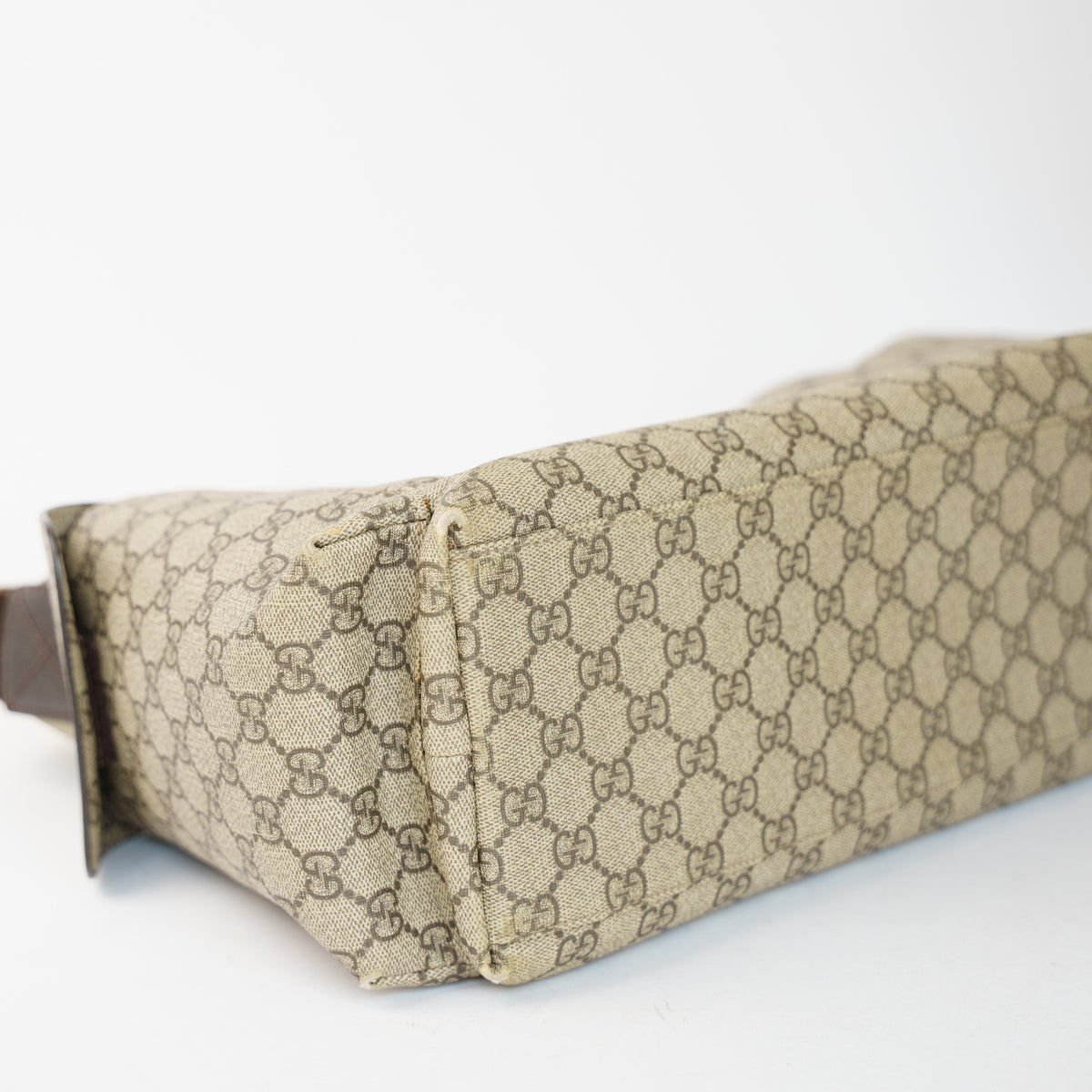 Gucci GG Supreme Large Changing Bag / Diaper Bag 061026A08