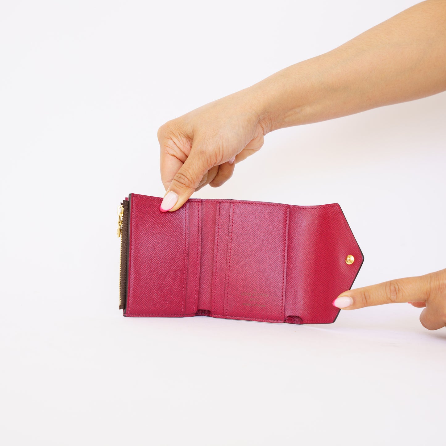 Louis Vuitton Zoe Wallet in Monogram Fuschia 090426B09