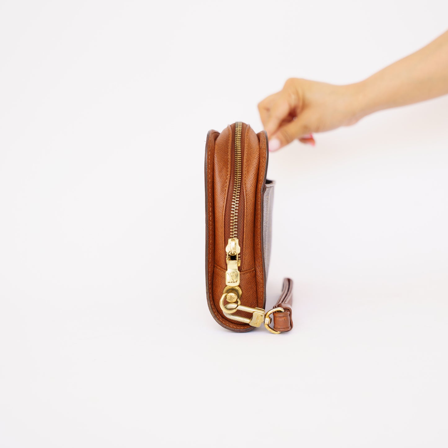 Louis Vuitton Orsay Clutch in Monogram AR0949 090426B32