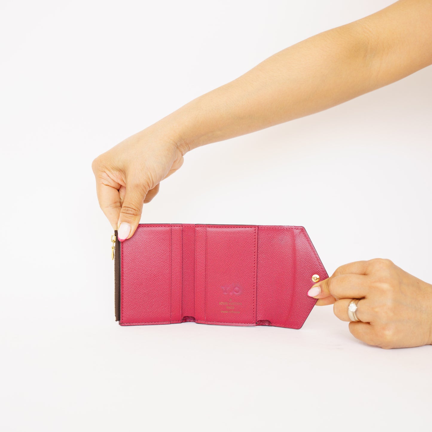 Louis Vuitton Zoe Wallet Fuschia in Monogram Y.O. initials 090426B15