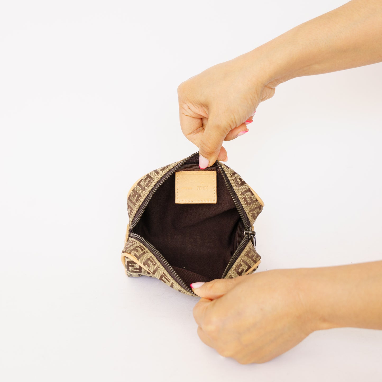 Fendi Cosmetic Pouch Beige 090426B17