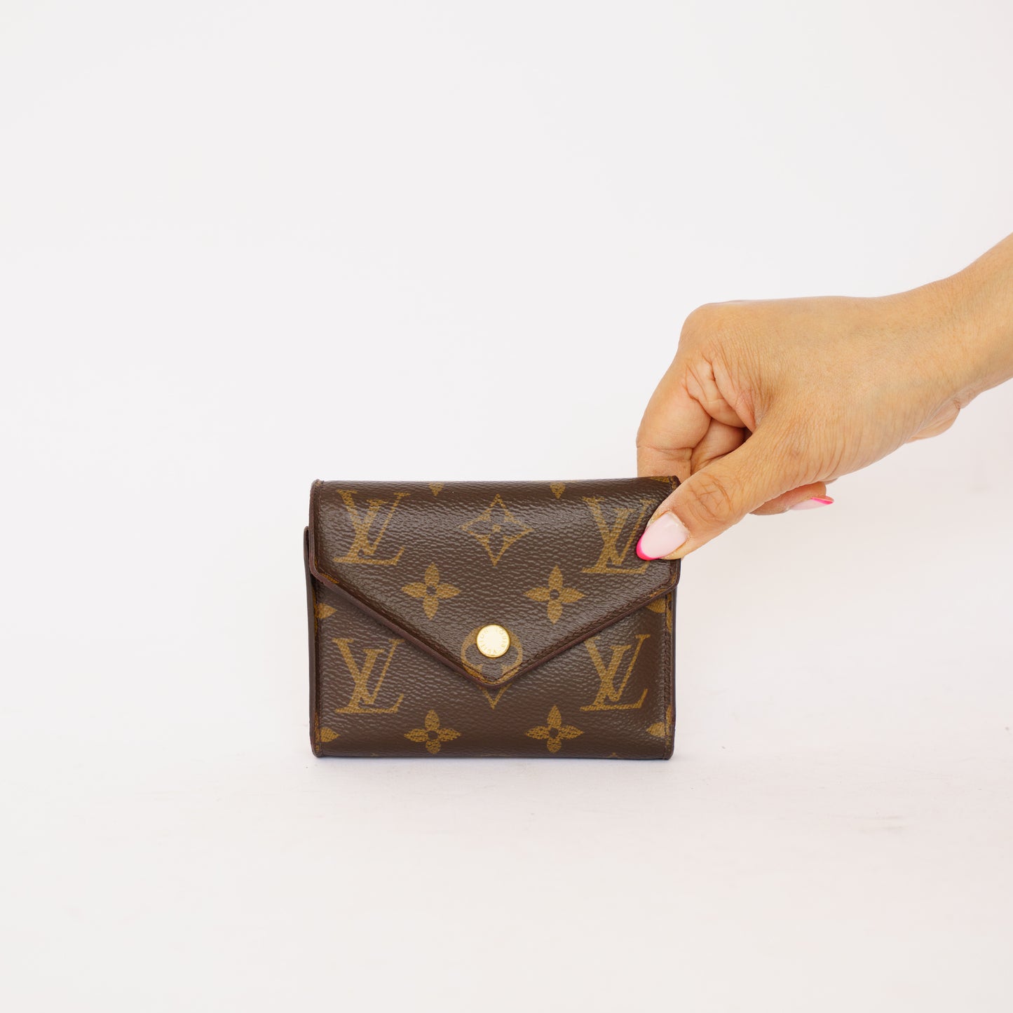 Louis Vuitton Victorine Wallet in Monogram 090426B26