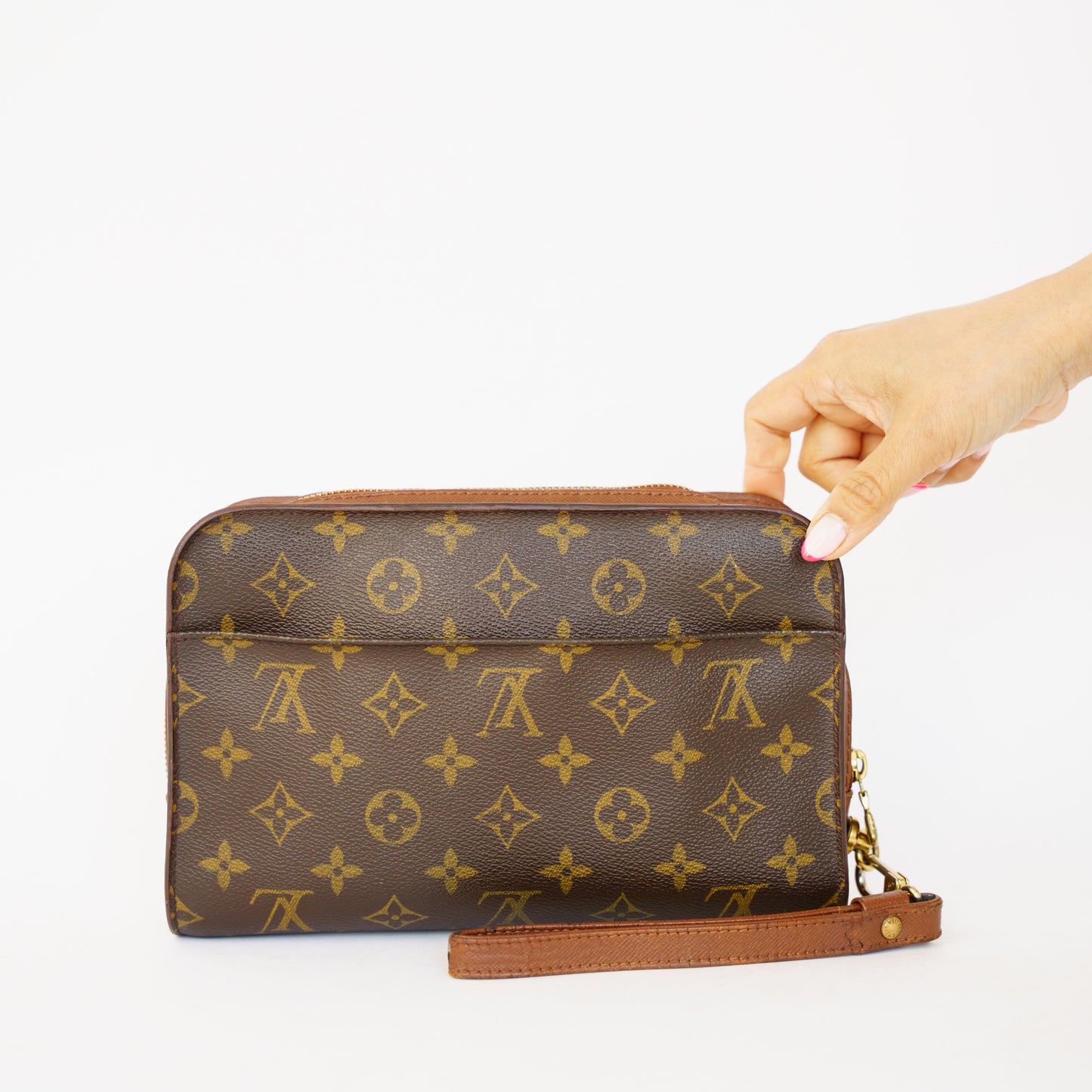 Louis Vuitton Orsay Clutch in Monogram AR1012