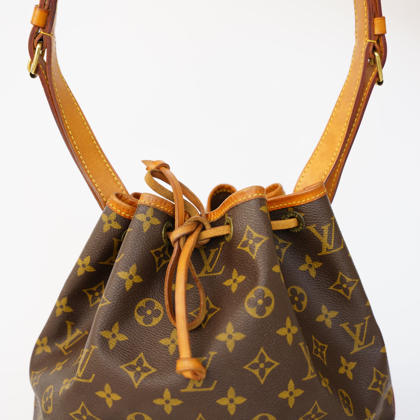 Louis Vuitton Noe in Monogram AR0918 090426B06