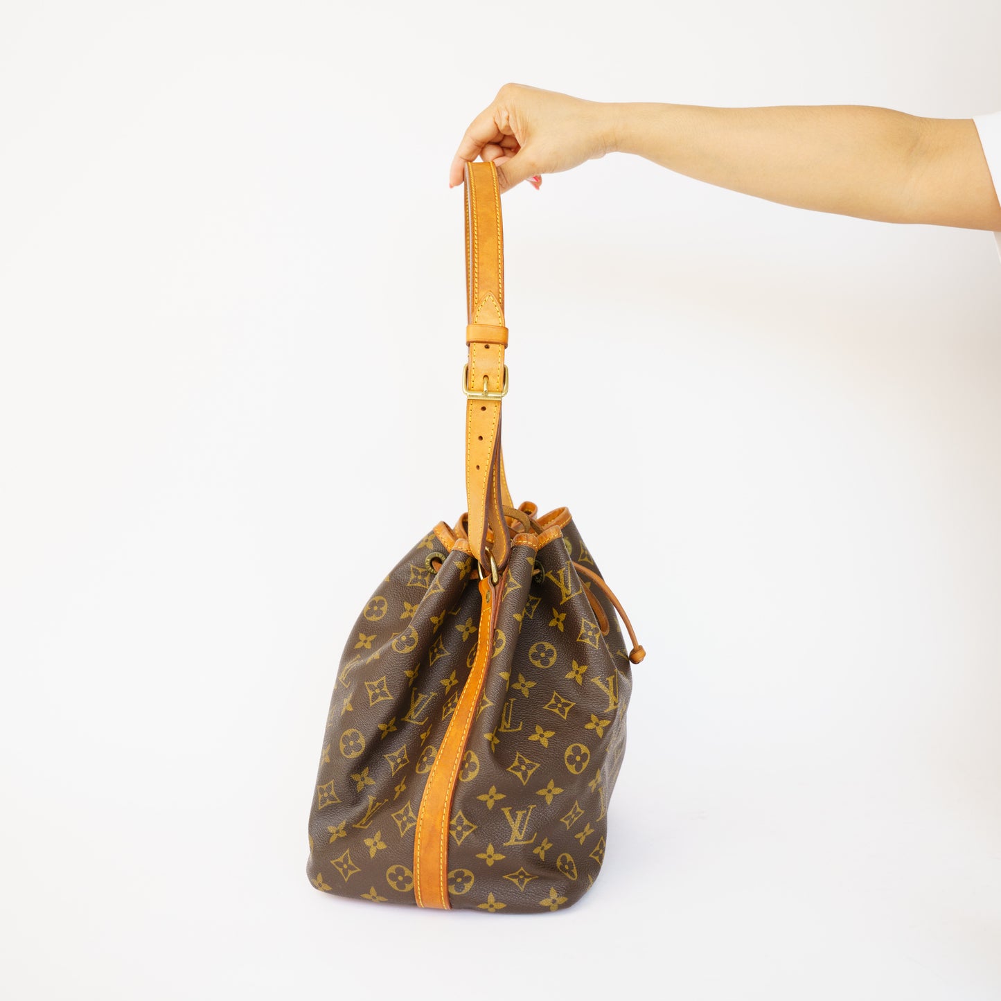 Louis Vuitton Noe in Monogram AR0918 090426B06