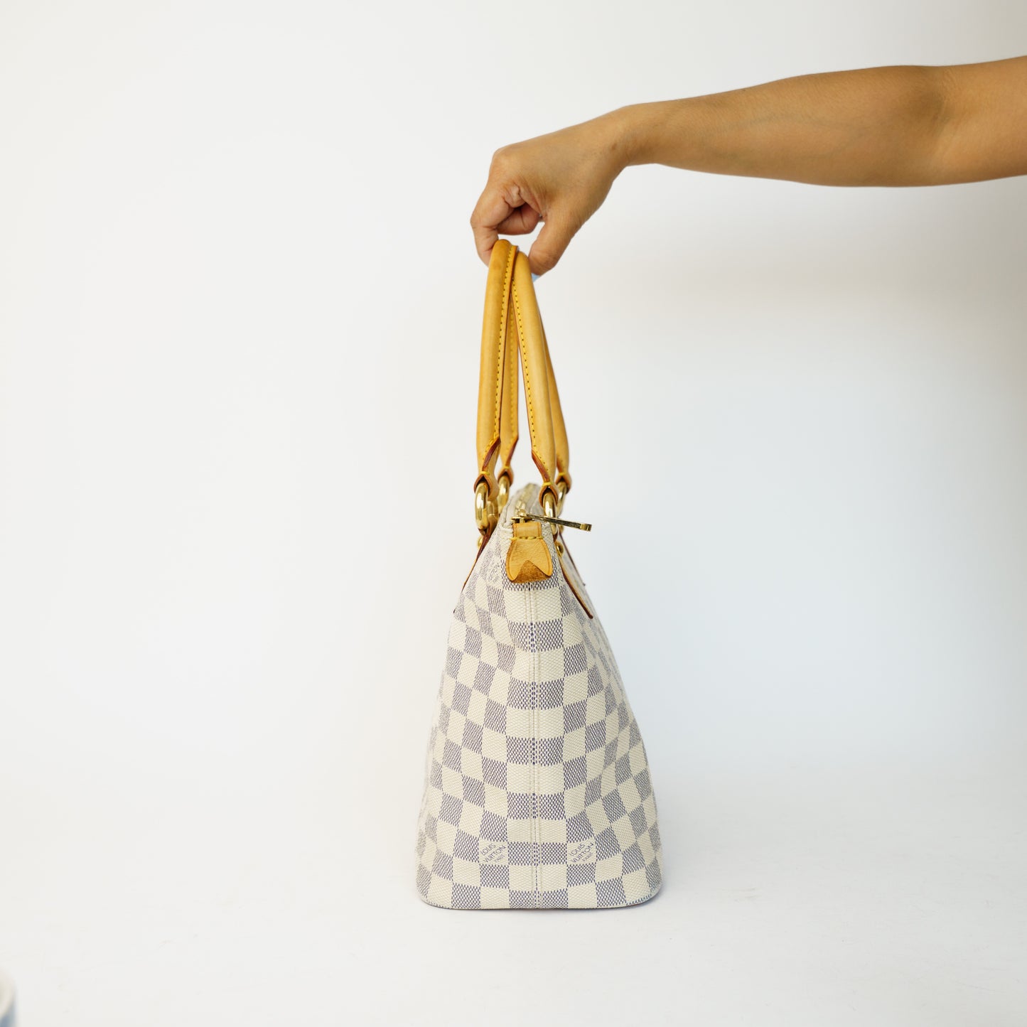 Louis Vuitton Saleya PM in Damier Azure 090626S01