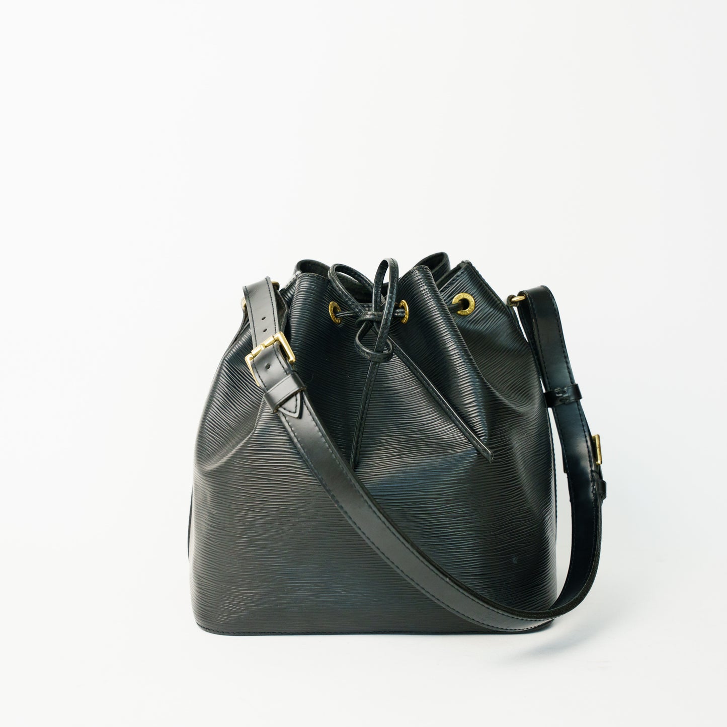 Louis Vuitton Noe PM Bucket Bag in Black Epi Leather AR0957 090626S07